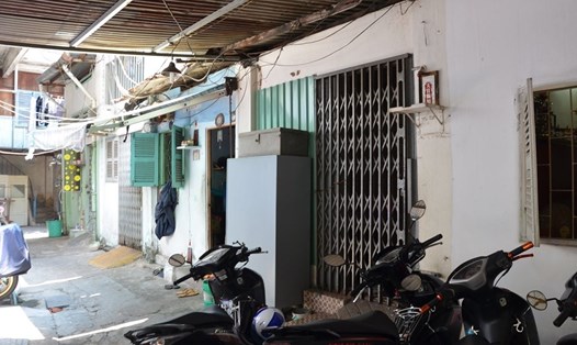 Khu nhà 36 Chu Mạnh Trinh - nơi nhóm người tự ý xông vào đạp phá cửa nhà và đánh dân.