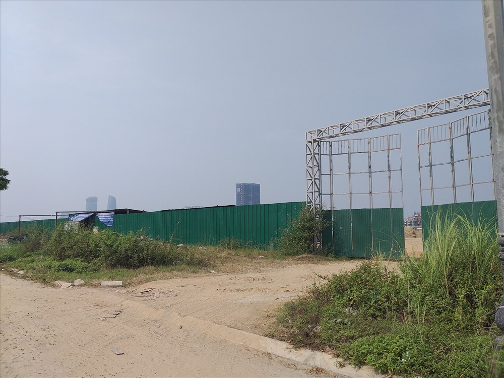 Dự án Marina Complex án ngữ tại mặt tiền sông Hàn đang bị tạm dừng để rà soát hồ sơ pháp lý và lấy ý kiến cộng đồng
