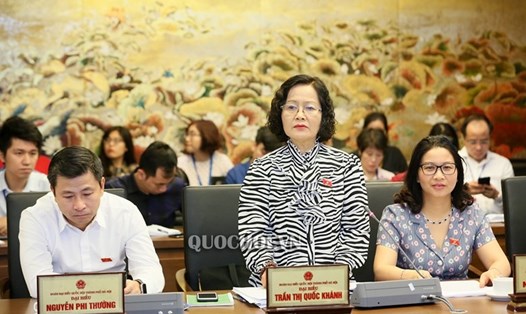 ĐBQH Trần Thị Quốc Khánh phát biểu tại buổi thảo luận tổ sáng 22.5. Ảnh: Quochoi.vn