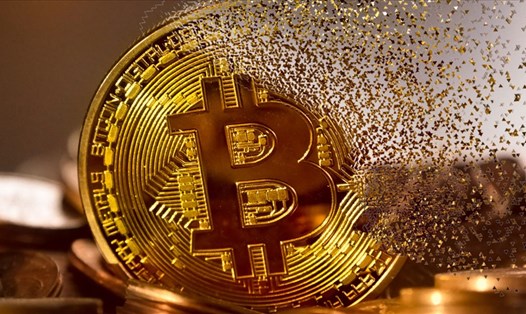 Giá Bitcoin hôm nay (24.5) có thời điểm rơi xuống mốc 7450 USD