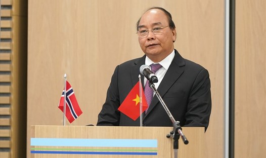 Thủ tướng Nguyễn Xuân Phúc tới dự Diễn đàn Doanh nghiệp Việt Nam-Na Uy. Ảnh: VGP.