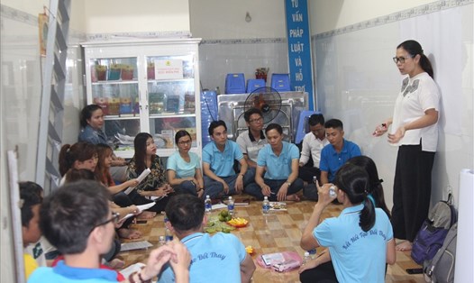 Tập huấn nâng cao năng lực cho NLĐ nhập cư tỉnh Đồng Nai tại khu nhà trọ P.Long Bình, TP.Biên Hòa, Đồng Nai.