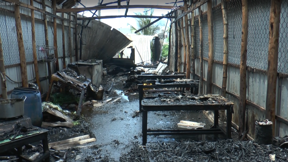 Hiện trường sau vụ cháy tại xã Vĩnh Hậu, huyện Hòa BÌnh, Bạc Liêu.