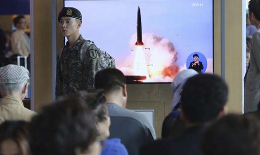 Triều Tiên phóng tên lửa hôm 4.5. Ảnh: AP. 