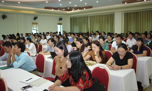 Quang cảnh hội nghị tập huấn do Công đoàn ngành Giáo dục tỉnh Sơn La tổ chức.