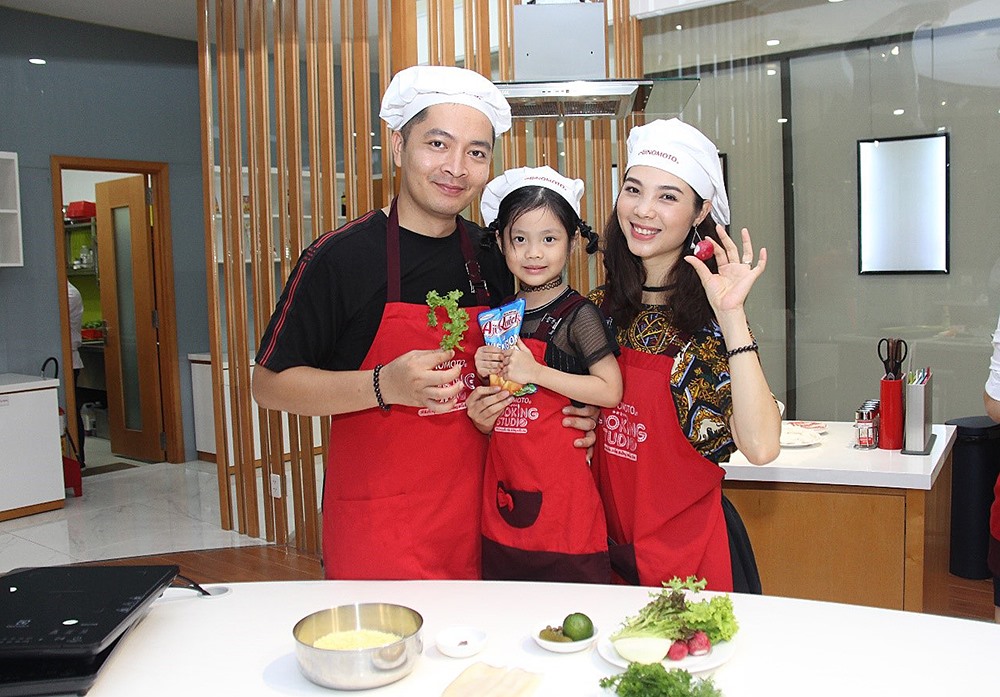Cùng Ajinomoto Cooking Studio vun đắp hạnh phúc gia đình