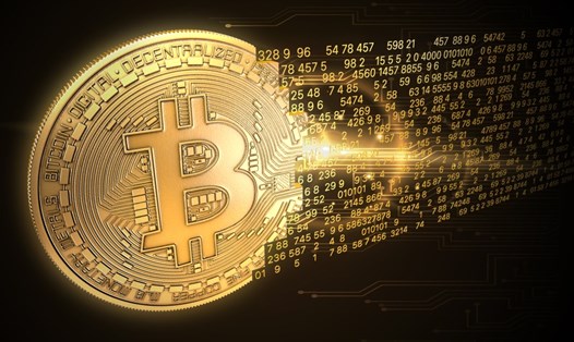 Giá Bitcoin tăng vọt lên mốc 11.100 USD, mức tăng kỉ lục. Ảnh BTC