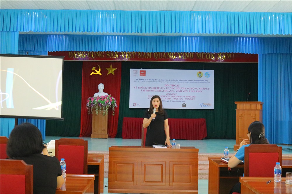 Đồng chí Nguyễn Thị Thúy Hà - Phó Chủ tịch LĐLĐ tỉnh, Phó Trưởng Ban Quản lý Dự án chủ trì Hội nghị. Ảnh:PD