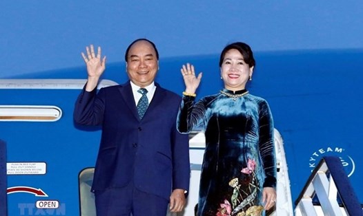Thủ tướng Chính phủ Nguyễn Xuân Phúc và Phu nhân. Ảnh: TTXVN.