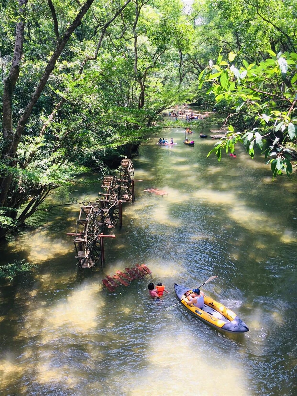 Khung cảnh hoang sơ gắn liền với thiên nhiên của Ozo. Ảnh: LPL