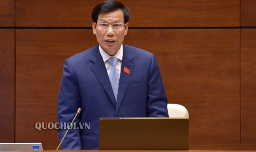 Bộ trưởng Bộ VHTTDL Nguyễn Ngọc Thiện trả lời chất vấn chiều 5.6. Ảnh: Quochoi.vn