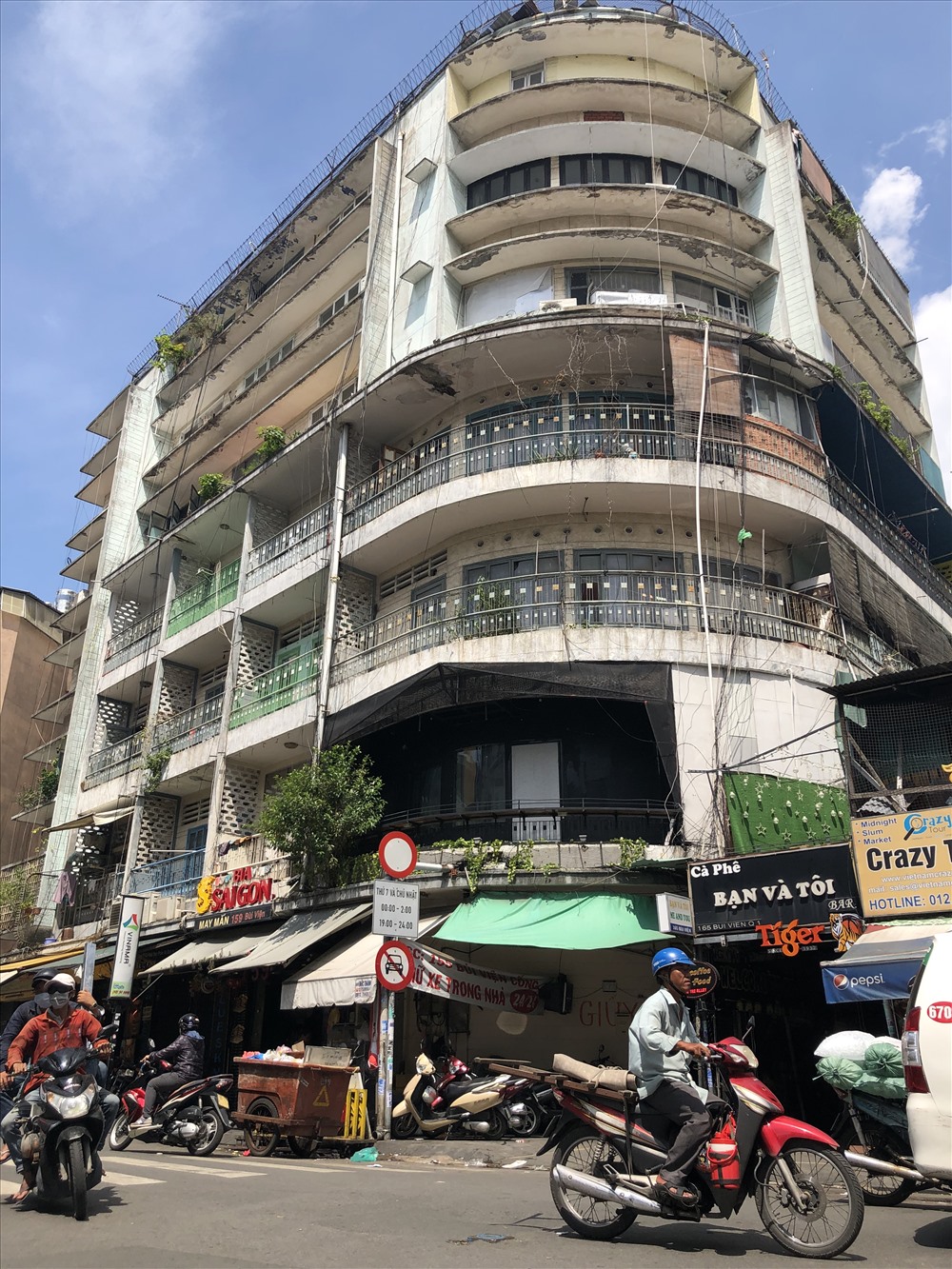 Chung cư Bùi Viện. Ảnh: Bảo Chương