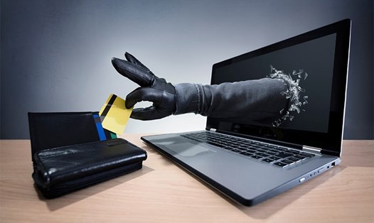 “Xu hướng hacker đang tấn công vào hệ thống tài chính ngân hàng để thu lợi tài chính, chứ không chỉ là câu chuyện ghi điểm, ghi danh”, ông Ngô Tuấn Anh, Phó Chủ tịch phụ trách an ninh mạng của Bkav  cho biết. Ảnh: Technology In.
