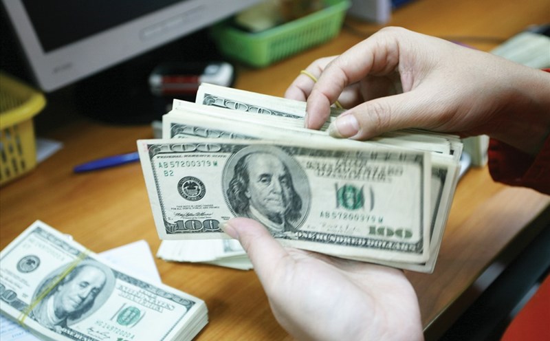 Foreign exchange rate today 1.7: USD price continues to decrease slightly