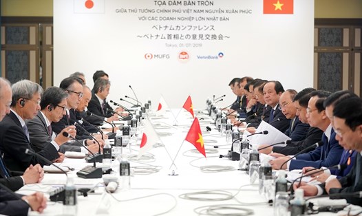 Thủ tướng tọa đàm với các doanh nghiệp Nhật Bản. Ảnh: VGP.
