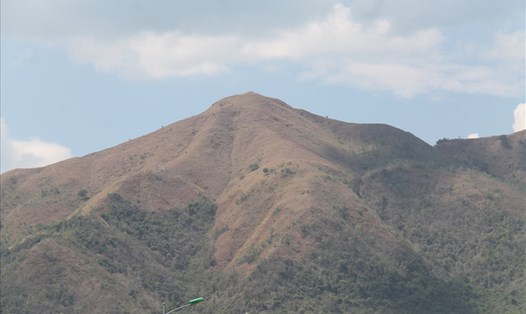 Núi Cô Tiên nằm ở phía Bắc TP.Nha Trang (Khánh Hòa) có đến 17 dự án không đúng quy hoạch. Ảnh: PV