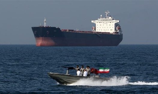 Iran tuyên bố bắt 1 tàu nước ngoài chở lậu gần 1 triệu lít dầu. Ảnh: PressTV.