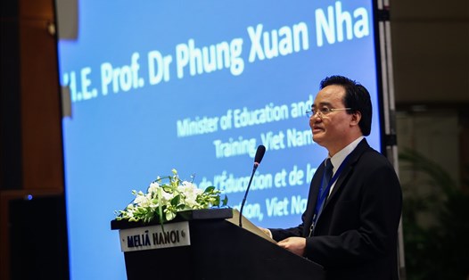 Bộ trưởng Phùng Xuân Nhạ phát biểu khai mạc Diễn đàn Giáo dục vì sự phát triển bền vững và công dân toàn cầu của UNESCO năm 2019.