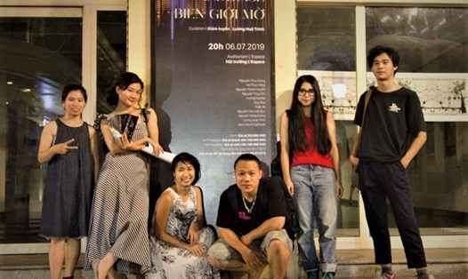 ''Biên giới mờ'' là một sân chơi thú vị cho các tài năng âm nhạc trẻ Việt Nam và quốc tế.