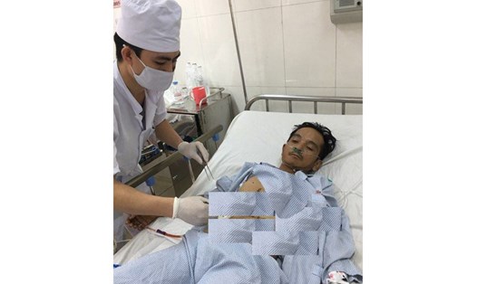 Anh Bùi Văn Quang đang điều trị tại Bệnh viện Quân y 105, Sơn Tây, Hà Nội. Ảnh: B.V