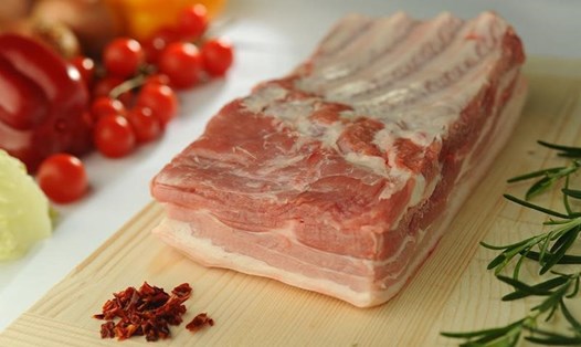 Sai lầm trong chế biến và cách ăn thịt lợn gây hại cho sức khoẻ. Ảnh: eva.vn.
