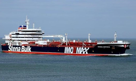 Iran bắt tàu chở dầu Stena Impero của Anh hôm 19.7. Ảnh: CNN