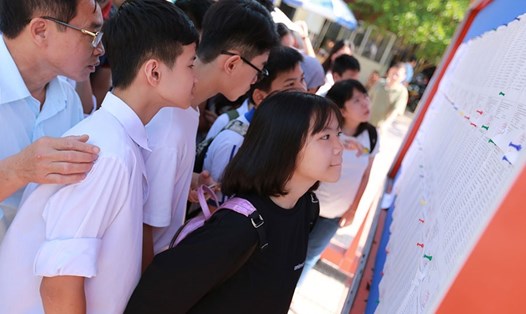 Đại học Dược Hà Nội mới công bố điểm sàn dựa trên điểm thi THPT quốc gia 2019. Ảnh: Nguyễn Hải.