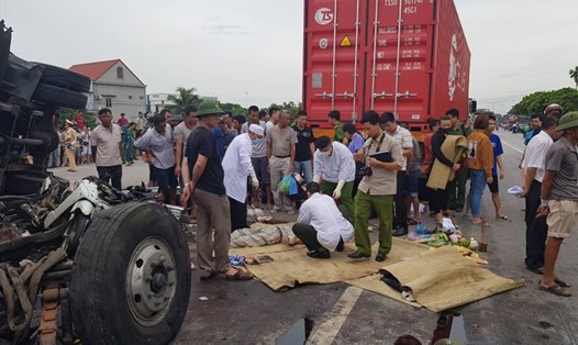 Vụ tai nạn kép làm 5 người tử vong tại xã Cộng Hòa, huyện Kim Thành, Hải Dương - Ảnh PV