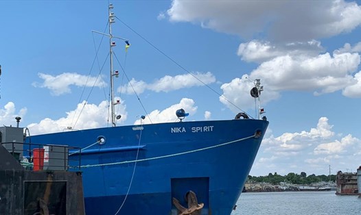 Tàu Nika Spirit của Nga bị Ukraina bắt hôm 25.7. Ảnh: SBU/Reuters