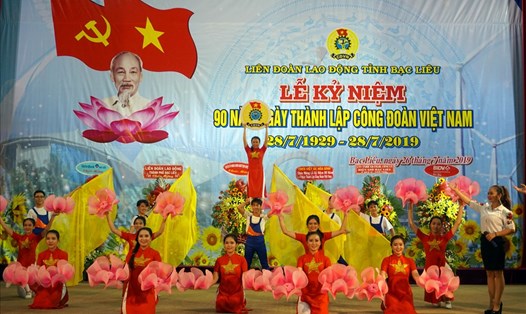 LĐLĐ Bạc Liêu tổ chức kỷ niệm 90 năm thành lập Công đoàn Việt Nam (ảnh Nhật Hồ)