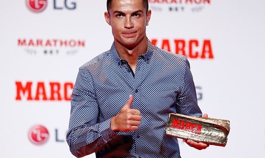 Ronaldo có thêm danh hiệu mới trong bộ sưu tập danh hiệu cá nhân của mình. Ảnh: Reuters.