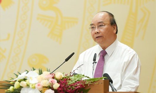Thủ tướng Nguyễn Xuân Phúc phát biểu khai mạc phiên họp. Ảnh VGP/Quang Hiếu