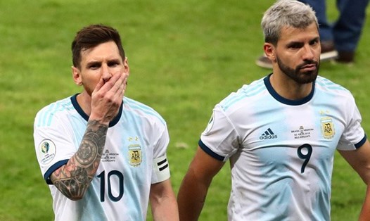Messi quá vô duyên trong màu áo ĐTQG. Ảnh: REUTERS