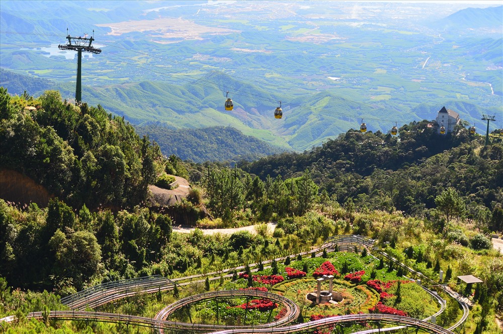 1 trong 10 tuyến cáp treo ấn tượng nhất thế giới