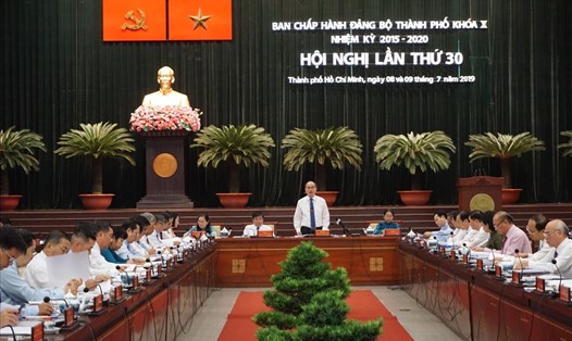 Bí thư Thành ủy TPHCM Nguyễn Thiện Nhân phát biểu chỉ đạo hội nghị.  Ảnh: M.Q