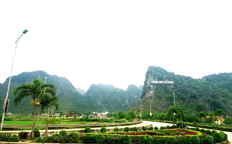 Phong Nha - Kẻ Bàng - một điểm đến thu hút rất đông du khách. Ảnh: Lê Phi Long