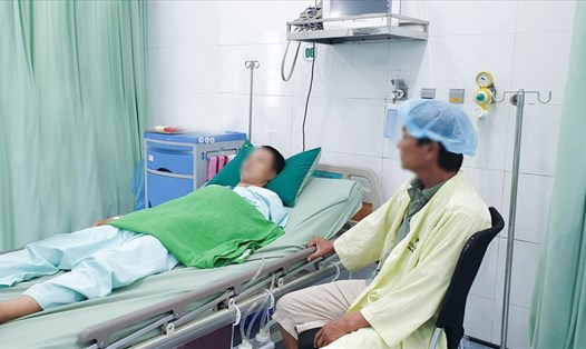 Bệnh nhân D đang điều trị tại Bệnh viện Hoàn Mỹ Đà Nẵng. Ảnh: Bệnh viện cung cấp