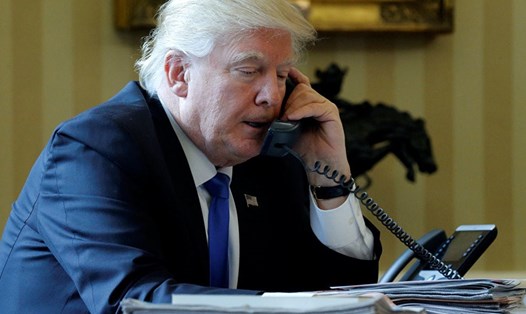Tổng thống Mỹ Donald Trump điện đàm với Tổng thống Nga Vladimir Putin hôm thứ Tư (31.7). Ảnh: Reuters.