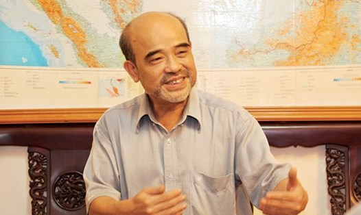 Giáo sư Đặng Hùng Võ cho rằng Nghệ An đã áp dụng sai pháp luật khi đem đất dành cho giáo dục ra đấu giá.