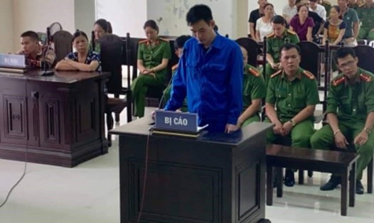 Đối tượng Trung Anh tại phiên xét xử. Ảnh: Khánh Linh