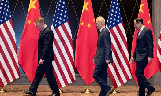 Trưởng đoàn đàm phán Mỹ và Trung Quốc tại vòng đàm phán ở Thượng Hải. Ảnh: Reuters.