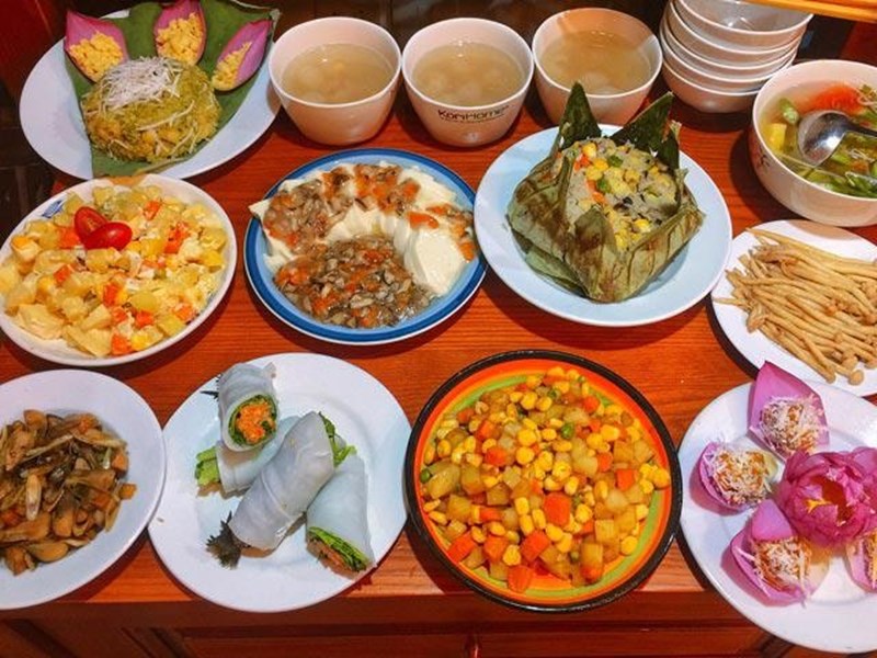 Mâm Cỗ Cúng Rằm Tháng 7 Nên Lưu Ý Điều Gì?