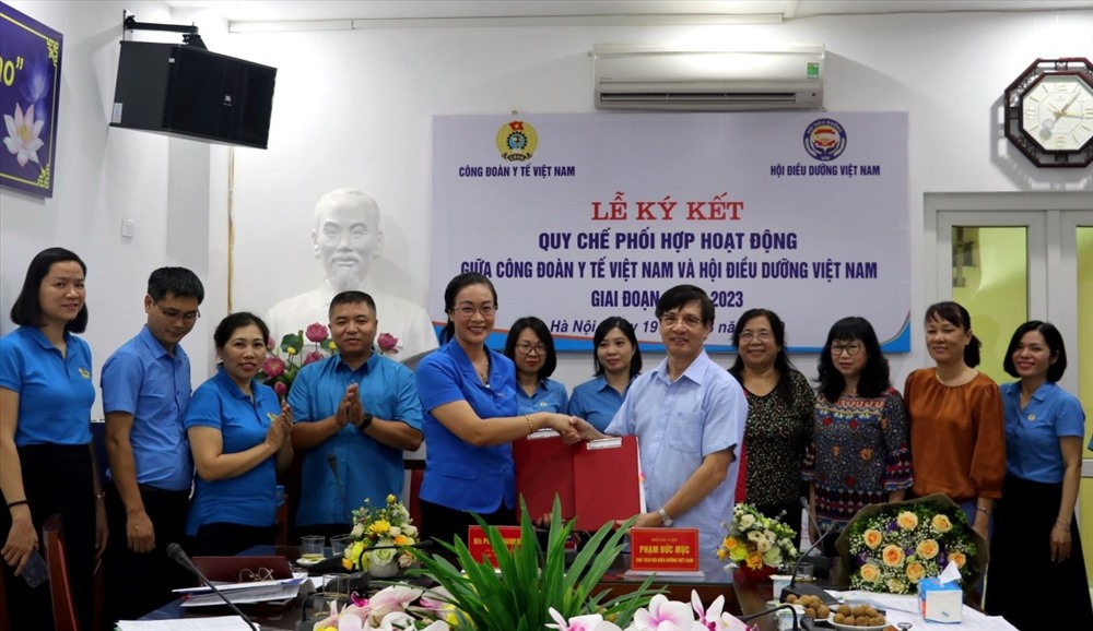 Công đoàn Y tế Việt Nam và Hội Điều dưỡng Việt Nam ký kết quy chế phối hợp hoạt động.