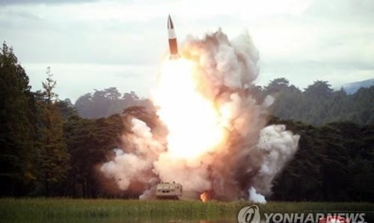 Triều Tiên tiếp tục phóng vũ khí sáng 24.8. Ảnh: Yonhap.