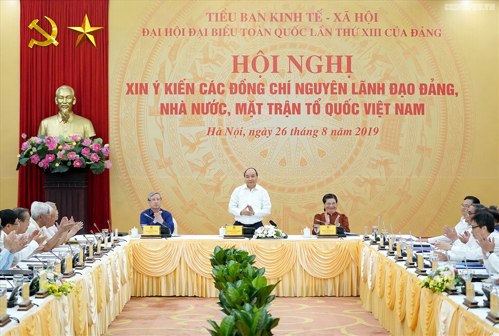 Thủ tướng Nguyễn Xuân Phúc, Trưởng Tiểu ban chủ trì Hội nghị. Ảnh: VGP.