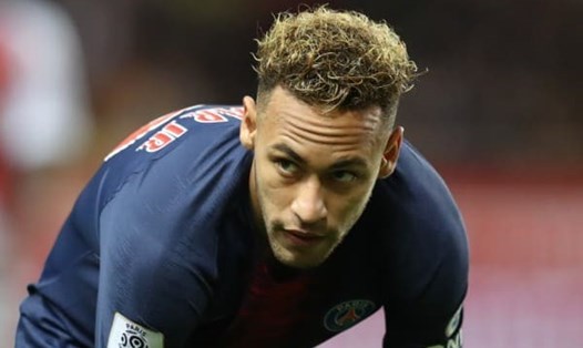 Neymar muốn tái ngộ với đội bóng cũ Barcelona.