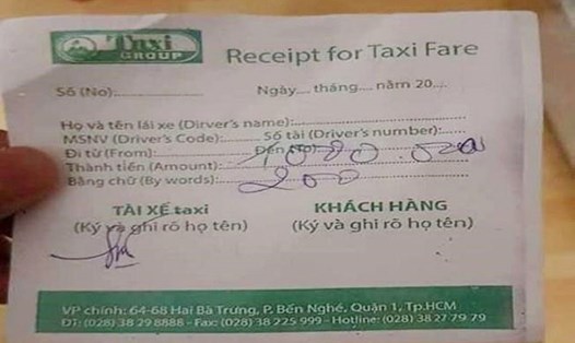 Phiếu thu của hãng taxi Mai Linh đã bị làm giả từ địa chỉ, logo, màu sắc… nên thoạt nhìn rất dễ bị lầm tưởng. Ảnh: M.Q