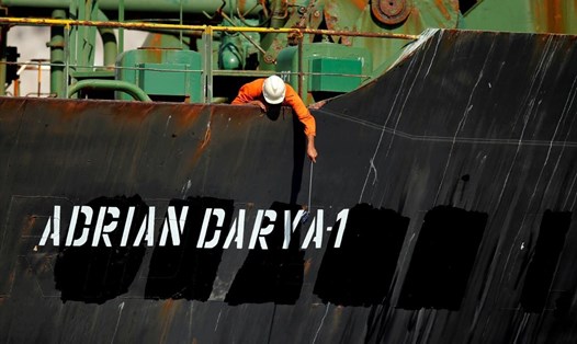 Tàu Adrian Darya 1. Ảnh: Reuters.