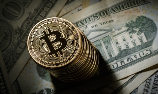 Giá tiền ảo hôm nay (4.8): Bitcoin bật lên vùng giá 10.000 USD. Ảnh BTC