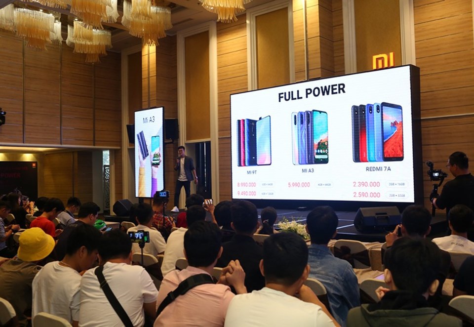Sự kiện Xiaomi giới thiệu "tổng lực" ba mẫu điện thoại Mi 9T, Redmi 7A, Mi A3  tại TP.HCM ngày 29.7.